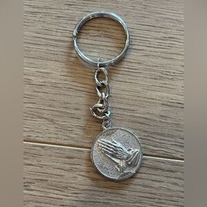 Silver Praying Hands Keychain